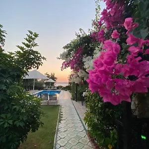 Suna House Konukevi